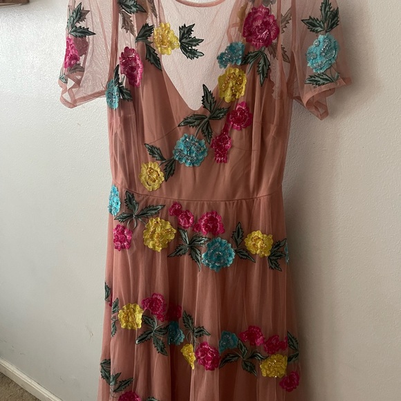 ASOS dolly & delicious floral appliqué prom dress size 10 - Picture 4 of 6